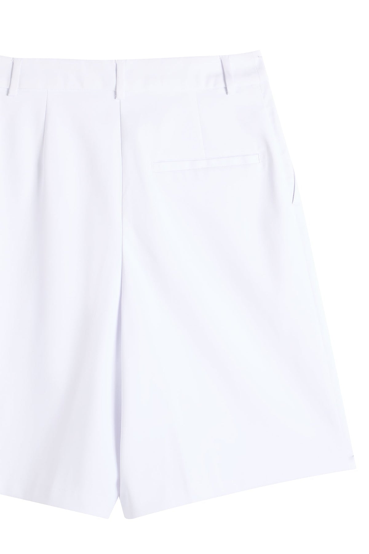 Suni Shorts / White