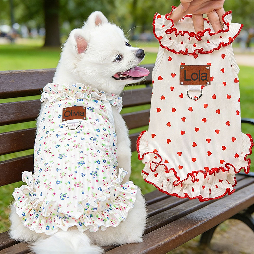 Robe pour animaux de compagnie avec écusson en cuir personnalisé | inCloth32