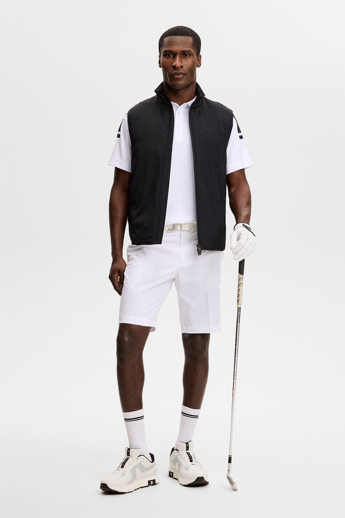 Vent Shorts / White
