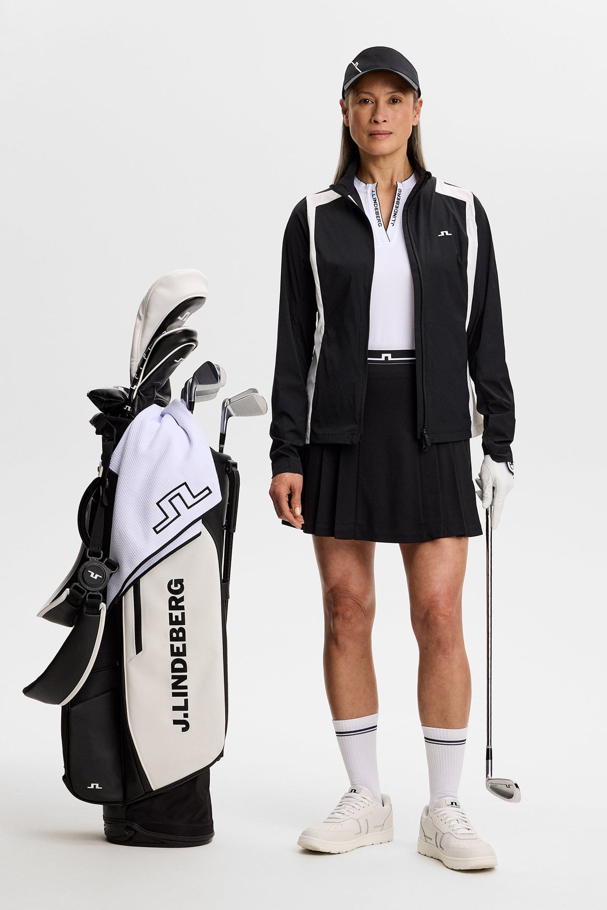 Brooks Zip Packable Jacket / Black