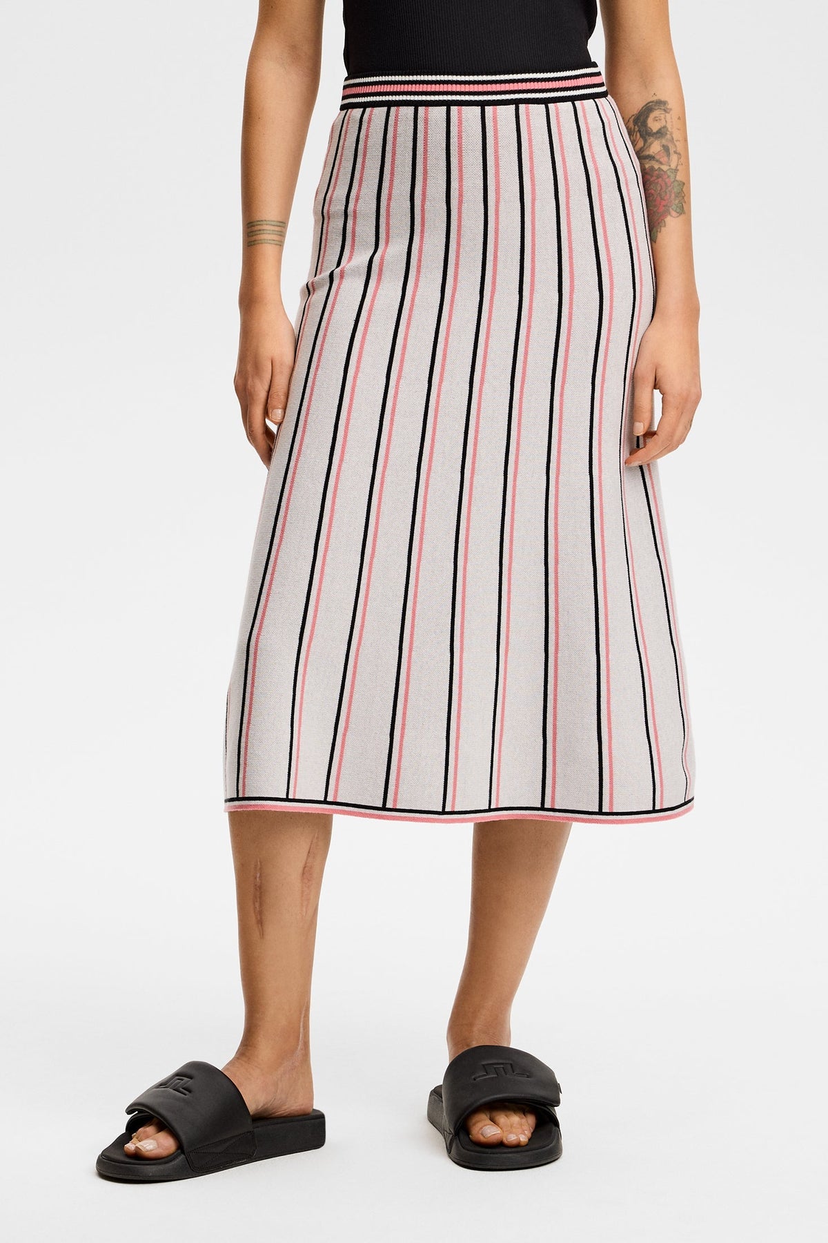 Nora Knit Midi Skirt / White