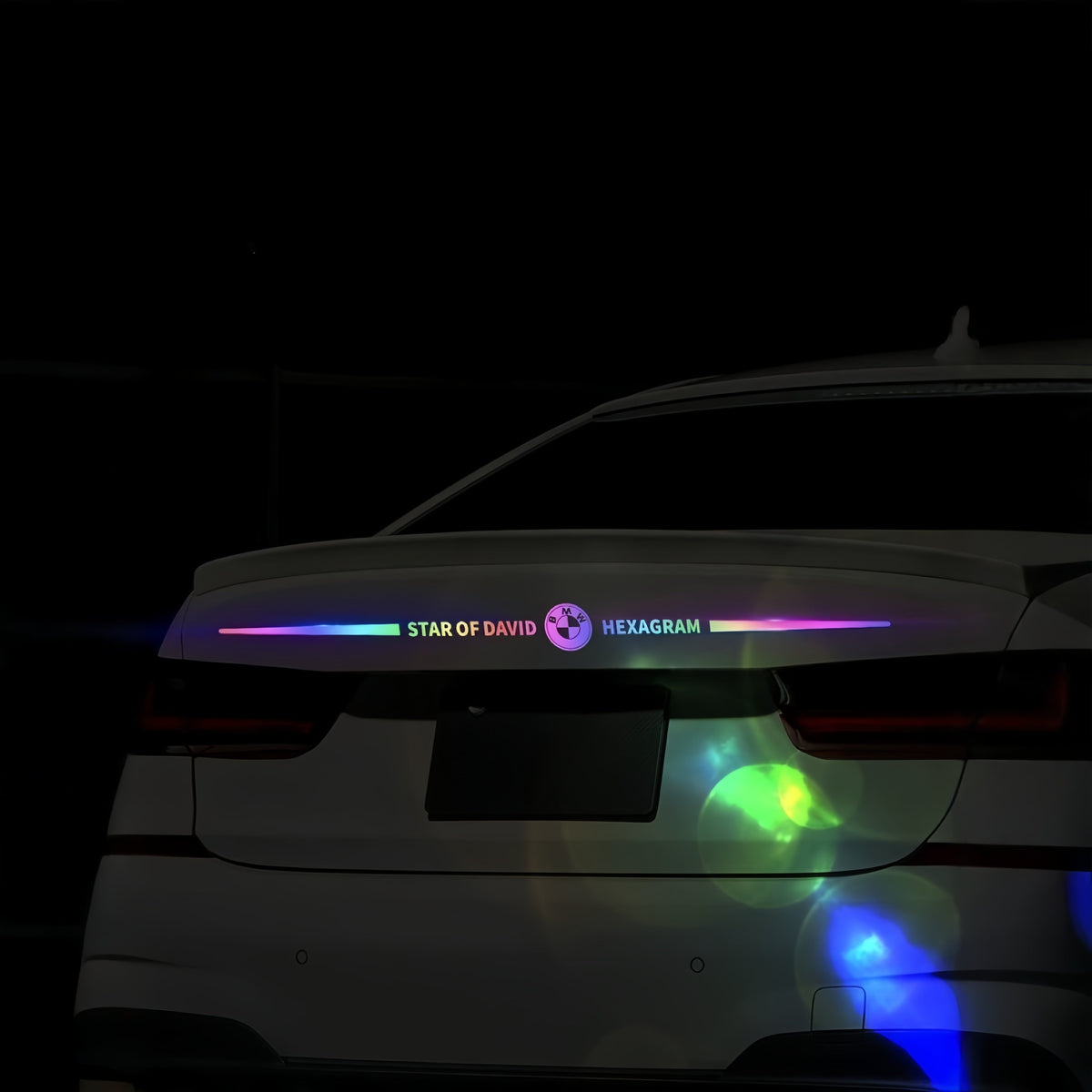 Autocollants colorés pour logo de voiture, autocollants de voiture réfléchissants laser à changement de couleur, autocollants personnalisés pour montant A, portière et capot de voiture.