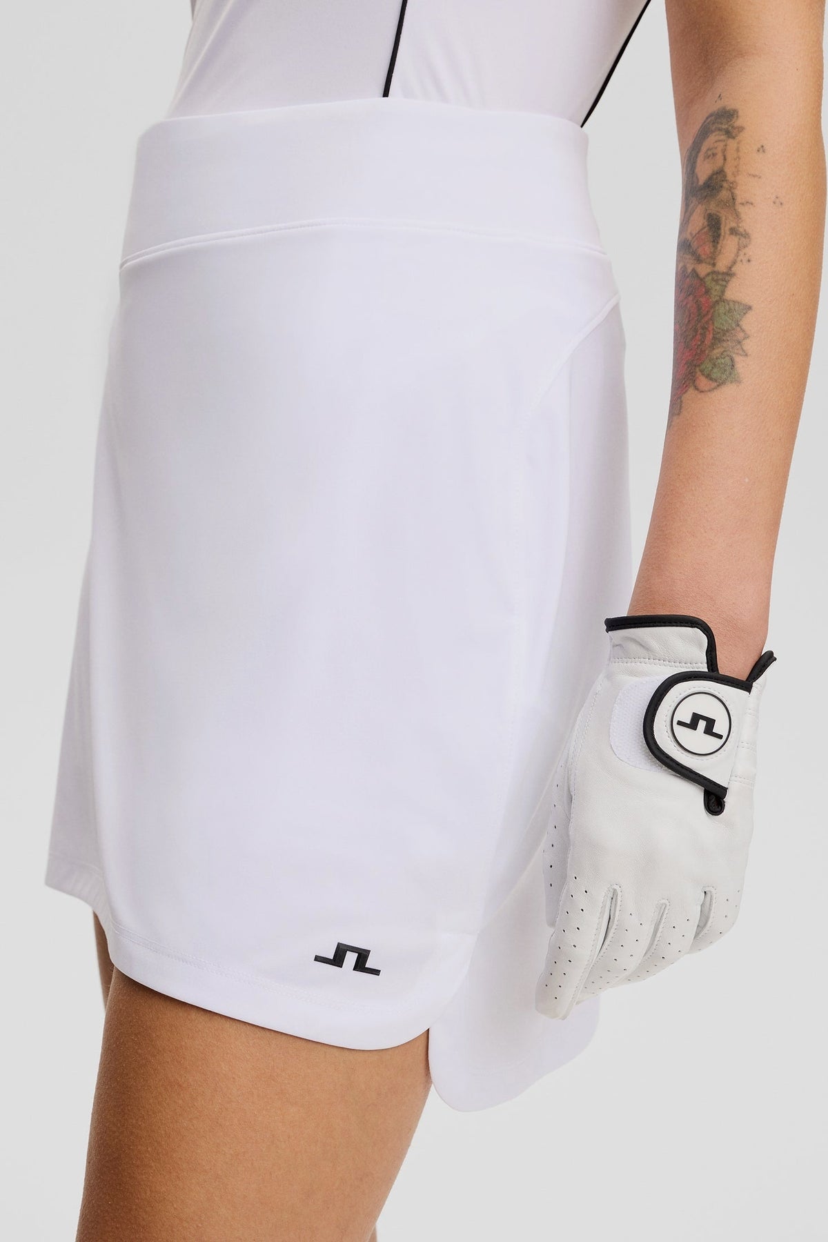Amy Skirt / White
